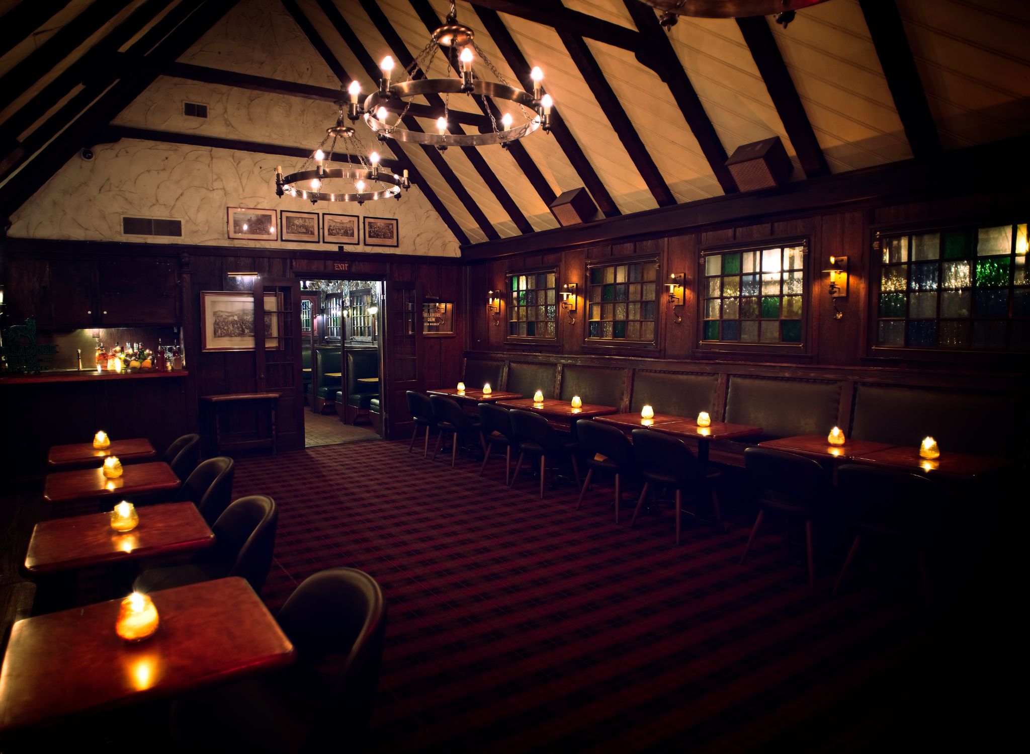 Tom Bergin’s Irish Pub Los Angeles downtown for events